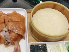 -香山湖家家宴(中山陵店)