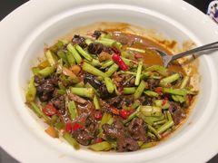 -忆江南·临江鱼馆