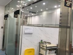 -伟伟宠物医院·CT影像中心·瑞派犬猫综合性门诊(汉口总院)