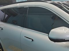 -龙粤汽车贴膜·中国航天山由