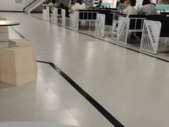 -极限PLAY运动娱乐新世界·团建派对潮玩休闲馆·室内蹦极高空游乐园