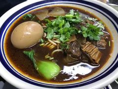 -醉牛腩·面小馆