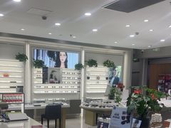 -镜客眼镜(浦江欢乐颂店)