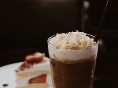 椰味拿铁-大酉·M Coffee(北京美术馆店)