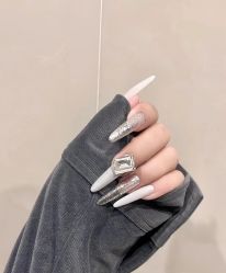 -1T·1M 日式美甲美睫