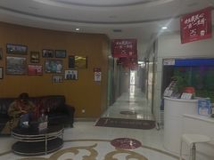 -雅悦齿科(顾村公园店)