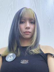-Tloml salon