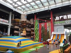 -蒙特利亲子乐园