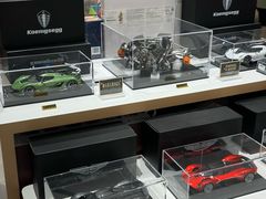 -LOL原创生活概念店(K11购物艺术中心店)
