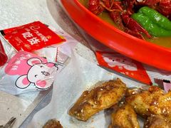 -海盗船. 龙虾烧烤. 酒馆