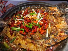 -鸣记脆皮烤鱼·海鲜烤鱼(三八广场店)