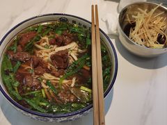 -镇南锅盖面馆(解放路店)