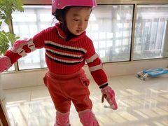 -悦动体能篮球羽毛球网球(三里河店)