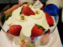 -花花卷卷·鲜食蛋糕(静安久光百货店)