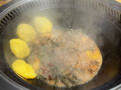 -锅老头海鲜铁锅炖