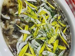 -龙桥私厨·姜花菊花过桥鱼·顺德菜(容桂店)