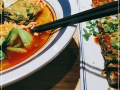 -霸蛮湖南菜·牛肉粉(荣京西街店)