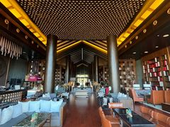 -时光吧·大堂吧·丽江和府洲际度假酒店
