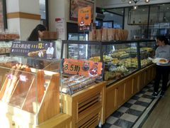 面包甜点陈列柜-味多美(民星路店)