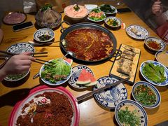 -旧街市鲜货老火锅(大光路店)