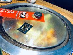 -山河屯铁锅炖(哈西站店)