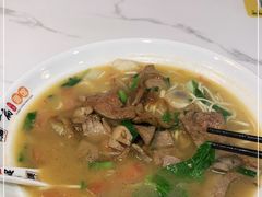 -二扁私房面馆(崂山路店)
