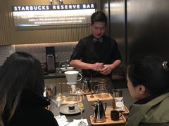 -星巴克臻选(上海合生汇1F店)