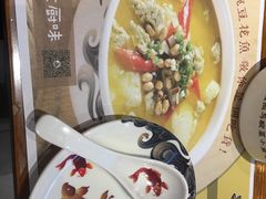 -渝是乎川渝小炒(新世界百货望京店)