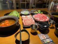 -呷哺呷哺(松北万象汇店)
