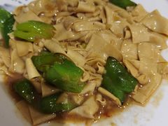 -东北农家院·铁锅炖(莘庄店)