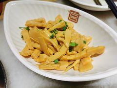 油焖脆笋-韩宫宴烤肉·料理(大宁国际店)