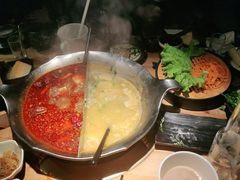 红颜花胶鸡锅-湊湊火锅·茶憩(杭州湖滨银泰in77店)