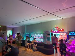 -涨巢·潮玩水疗局