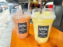 -Dang restaurant (patong phuket)