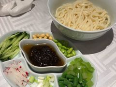 老北京炸酱面-四季民福烤鸭店(王府井灯市口店)