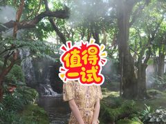 -Chom Cafe and Restaurant