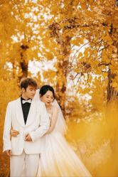 -樱花婚纱摄影