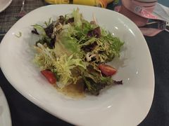 -又见马甲M8融合西餐厅(体育中心店)