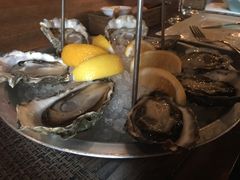 -斯普汇生蚝牛排馆(中骏世界城店)