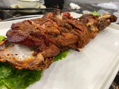 碳烤羊腿-东北烧烤·烤羊腿(天虹店)