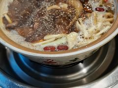 -土连锅·现熬养生汤锅(梁家巷店)
