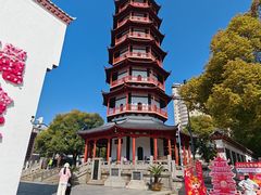 -绳金塔