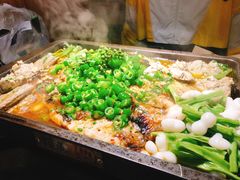 -探鱼·鲜青椒爽麻烤鱼(银泰城店)