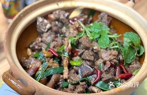 Crispy Dog Dry Pot
