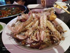 -日进一片海.生腌海鲜火锅.宵夜烧烤(三里屯总店)