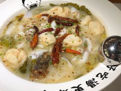招牌老坛酸菜鱼-江渔儿酸菜鱼(奥园广场金发购物中心店)