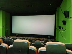 -天幕新彩云国际影城(激光巨幕店)