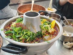 -成都你六姐·牛肉冒菜(上海环宇荟店)