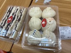 -白玉兰食品甜凤店(合生汇店)