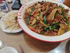 -鲁南仔·滕州炒鸡(经三路店)